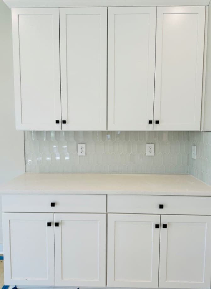 Porcelain tile installation by MAS Contractors in Henrico, VA — kitchen backsplash