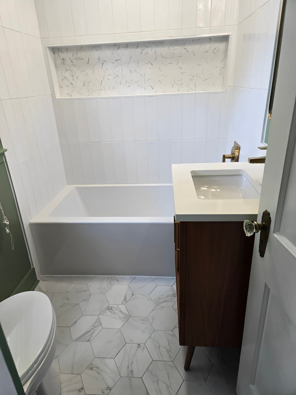 Bathroom tile installation in North Chesterfield, VA by MAS Contractors — walk-in shower